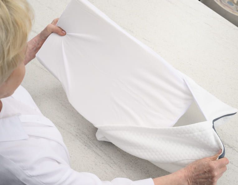 Renoum Extra Pillow Cover